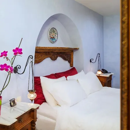 Hotel In Art Boutique